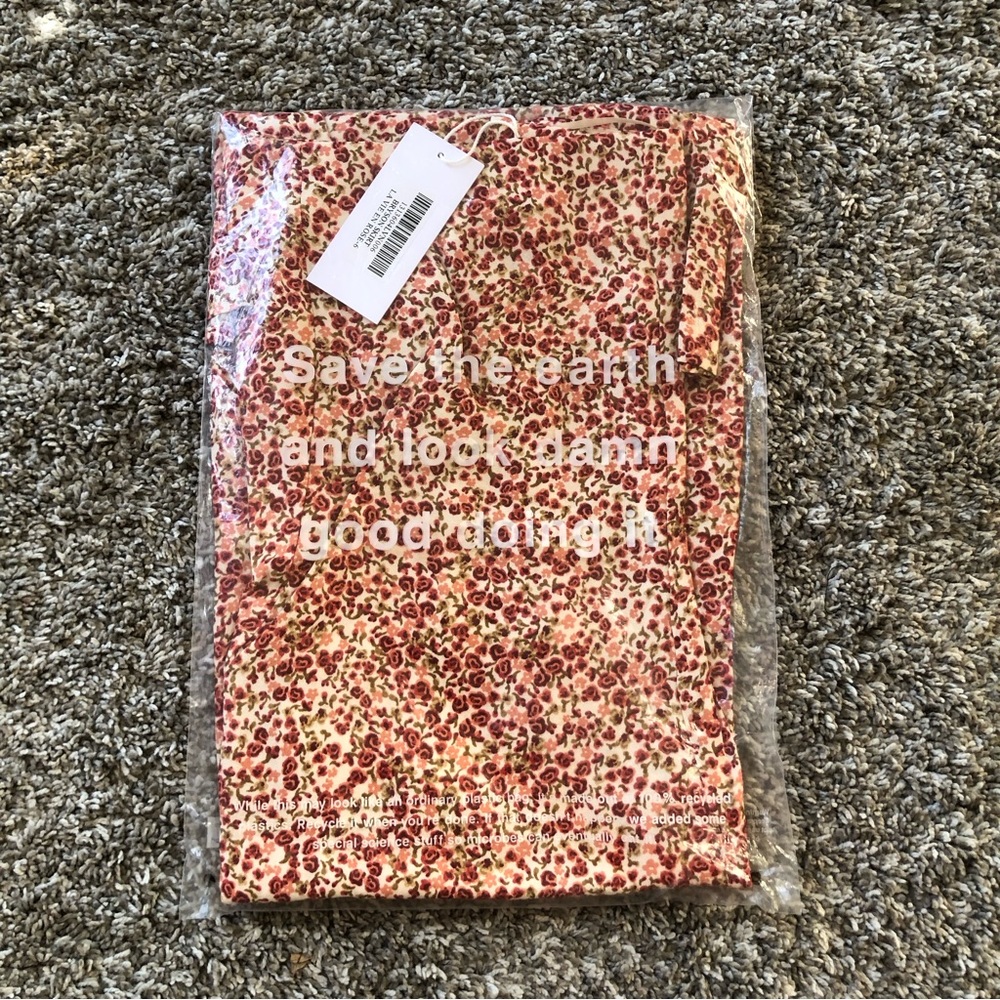 NWT Reformation Bryson Skirt - La Vie En Rose - Picture 4 of 5